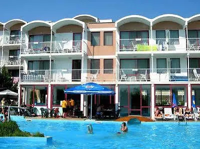 Готель Longosa 4*