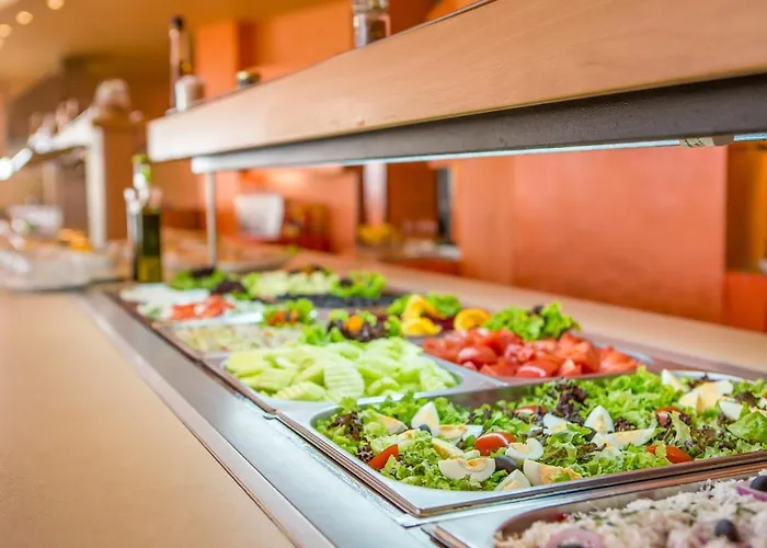 Готель Longosa