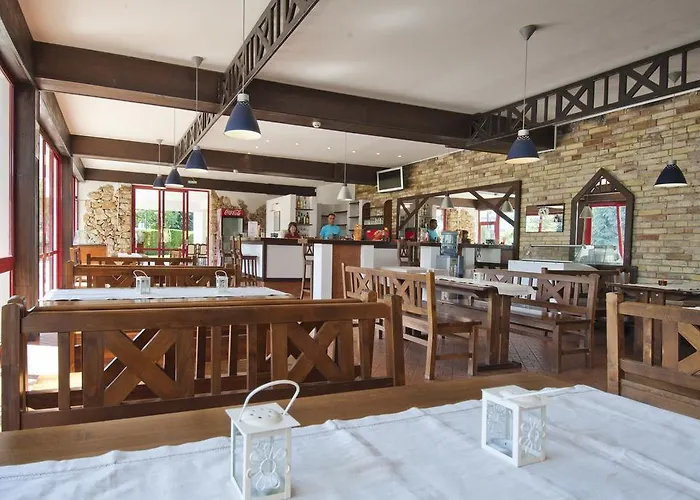 Готель Longosa