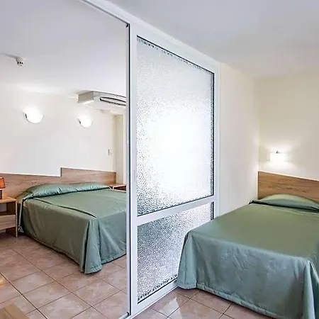 Hotel Longosa 4*