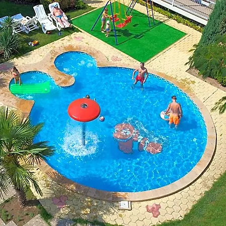 Longosa 4*