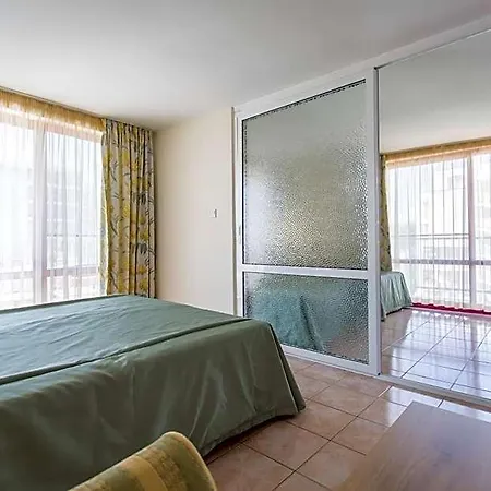 Longosa 4*