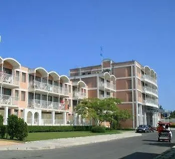 Longosa סאני ביץ'