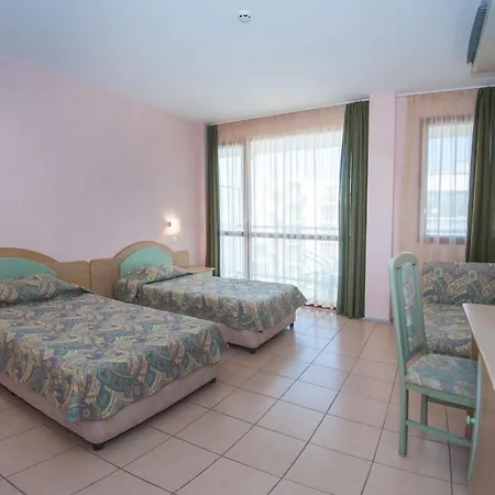 Hotel Longosa 4*