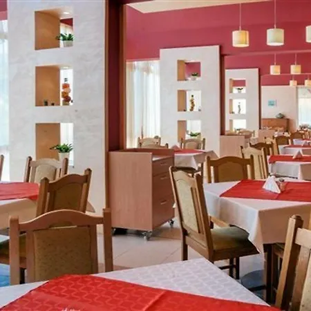 Longosa מלון סאני ביץ'